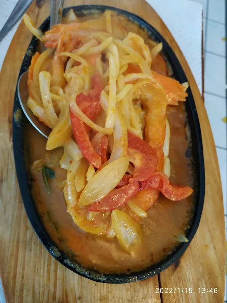 Crevettes Et Seiches Au Curry